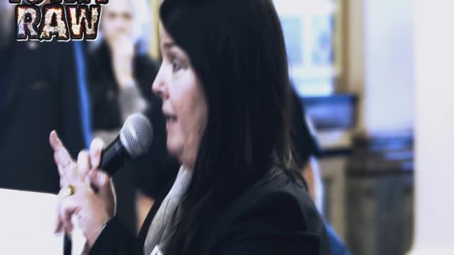 DR. MOLLIE JAMES SPEAKS AGAINST VACCINE MANDATES DES MOINES, IOWA CAPITOL VACCINE PROTEST RALLY