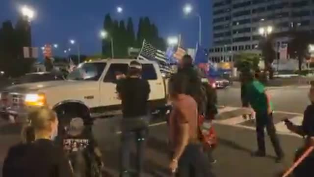 BLM & Antifa Riots 2020 - 2020-08-30-08-14-44-More-car-attacks-from-earlier--Portland.mp4