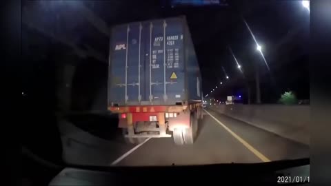 Bad Driving/Snow Crash Fails Compilation #61
