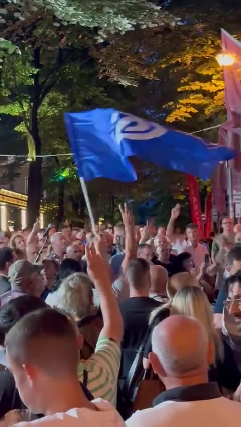 Berisha: Nëse jeni për familjen...