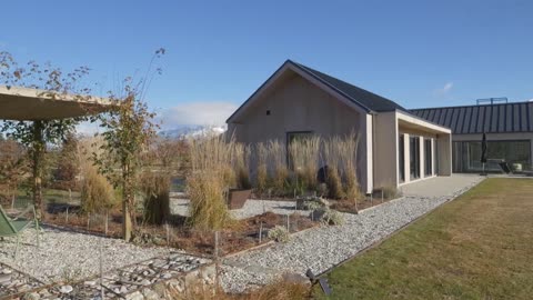 Serene Home in Queenstown, Otago, New Zealand