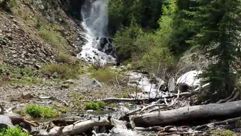 Yellowstone Waterfall