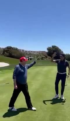President Donald Trump yesterday at Trump National Golf⛳️Club Los Angeles…