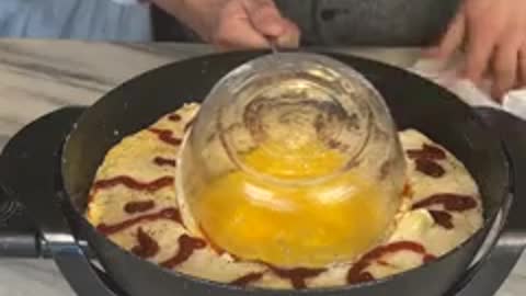 When he LIFTS this out of the PAN... YOU need to try EGGS Like THIS!