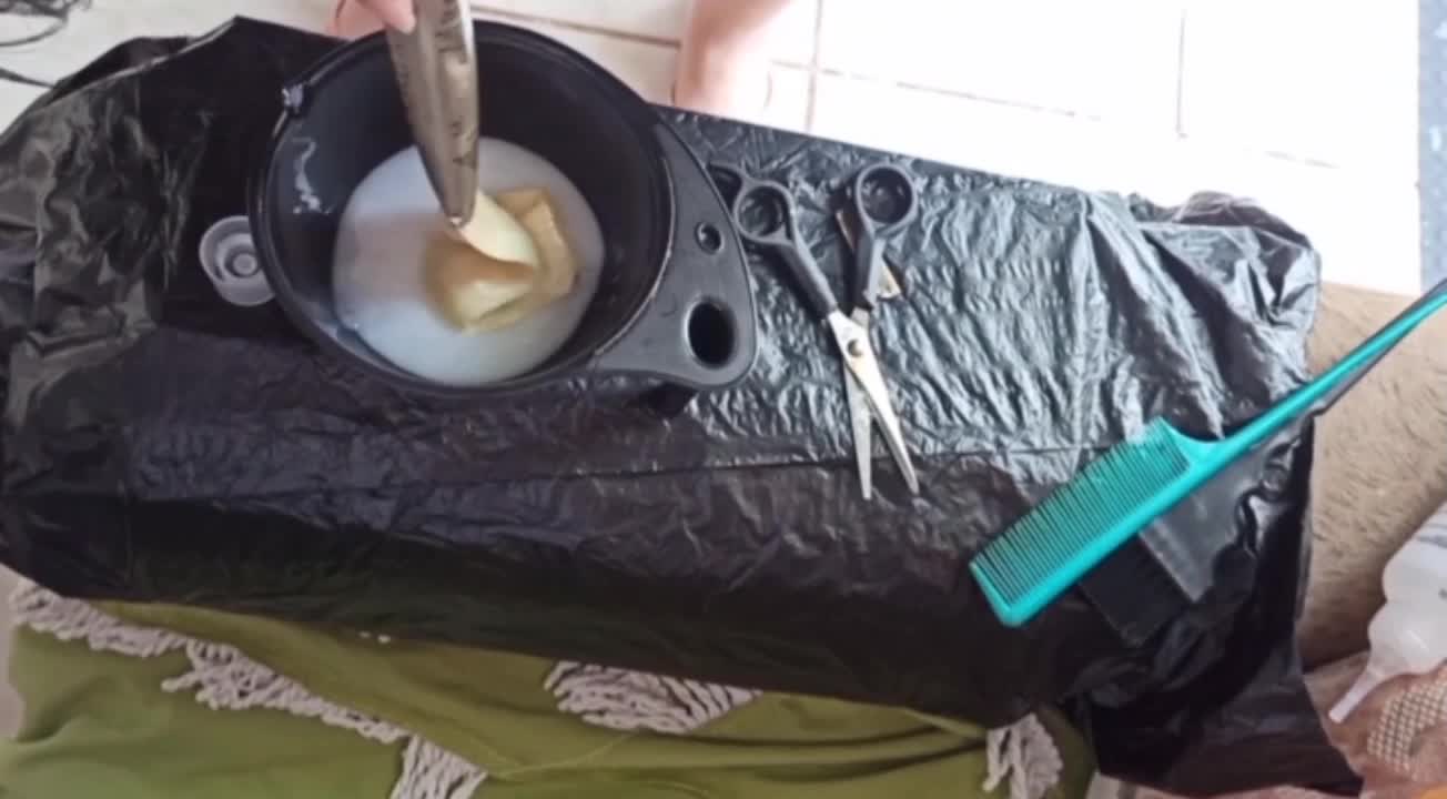 Learn how to use all the paint in the tube. paint at home