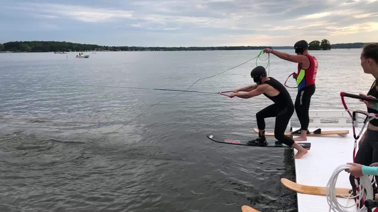 Blindfolded slalom dock starts