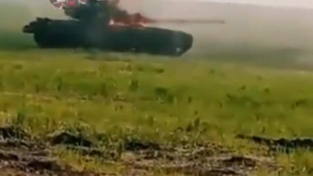 Burning Russian Tank Continues to Roll After NLAW Strike