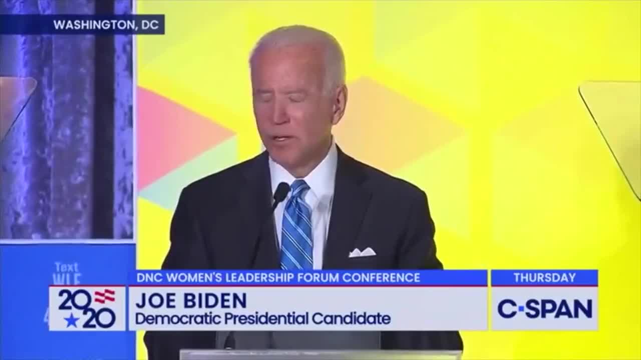 Biden falando da Ucrânia e Trump em 2019