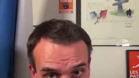 Muy probable dimisión sorpresa de Emmanuel Macron.