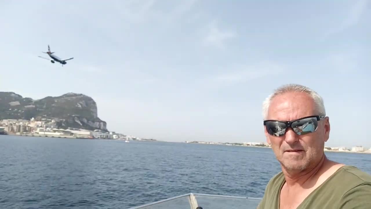 Sundays october 2022.