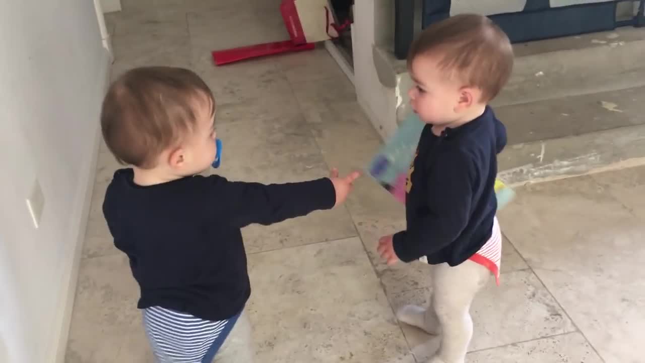 Twin baby Fighting