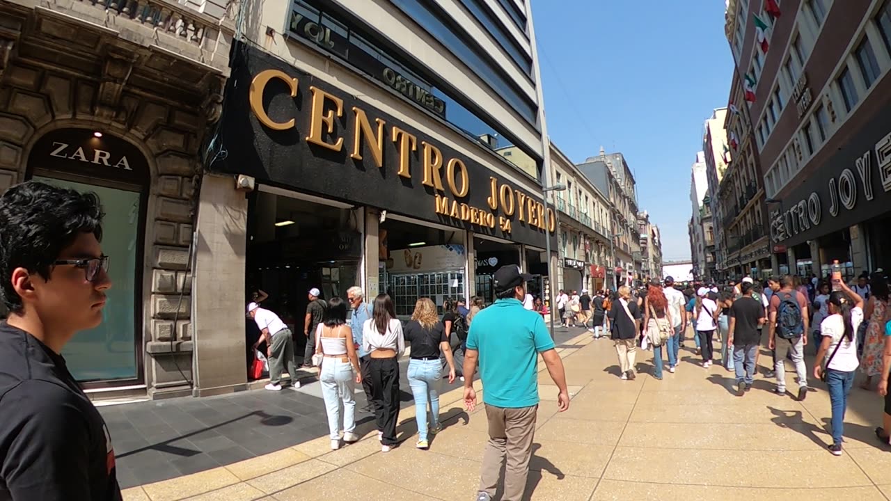 Mexico City's Historic Shopping District (Short Version)