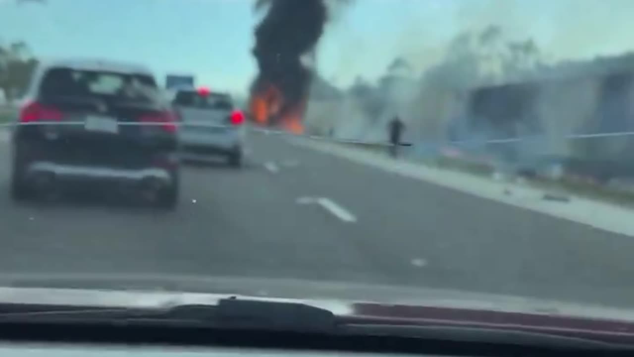 I Think A Jet Just Wrecked On I-75 In Naples, Florida