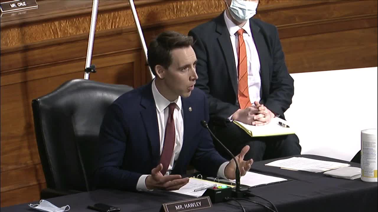 Big Tech Hearing - Senator Hawley questions Facebook CEO on Tasks