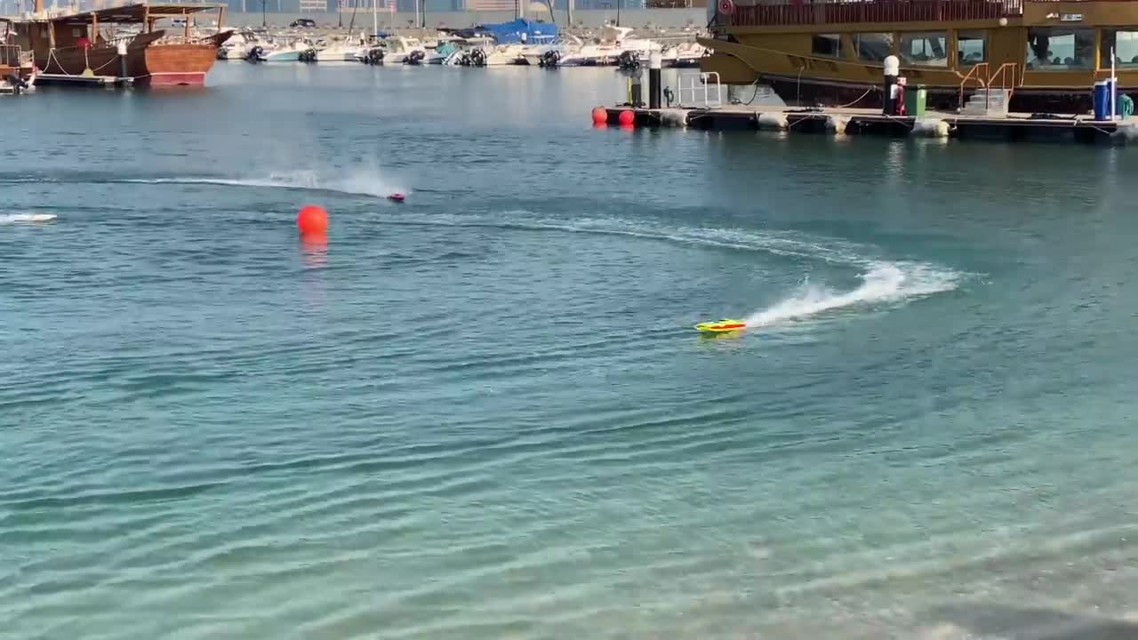 r/c boat racing