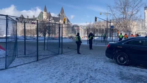 Fences in Ottawa. Now it’s really blocked off,