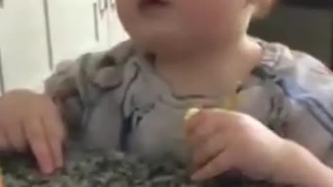 Babies Falling Asleep While Eating - Funny Babies Videos (2021)