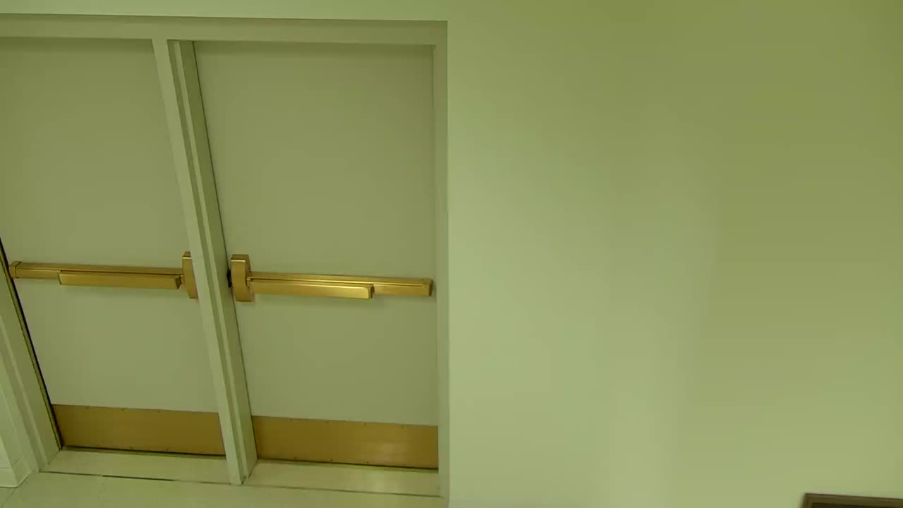 7083CVCLLSVC213_2021-01-06_03h20min00s483ms.mp4