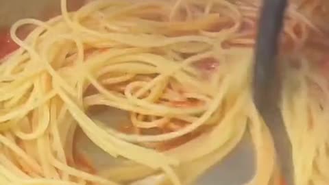 Put The Spaghetti In The Pot