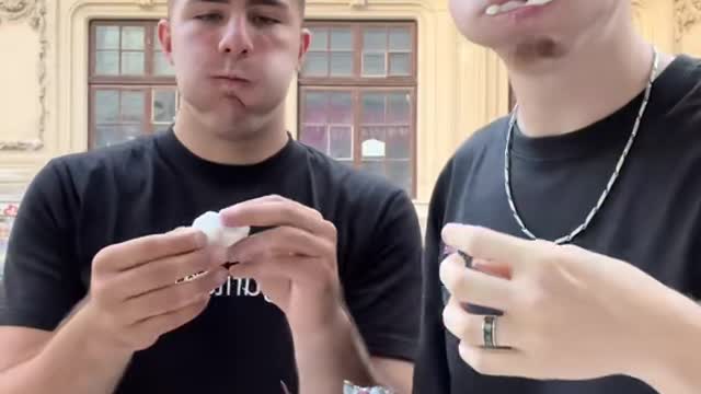 #oguritamica L-am provocat la un challenge cu bezele pe