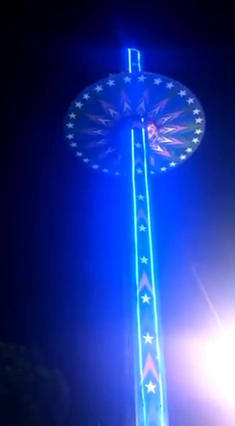 Amusement park ride fail in India.
