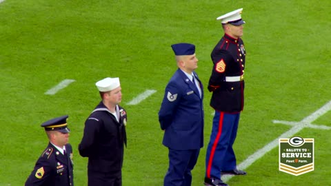 Aaron Jones speaks on his connection to the military and why Salute to Service is important to him