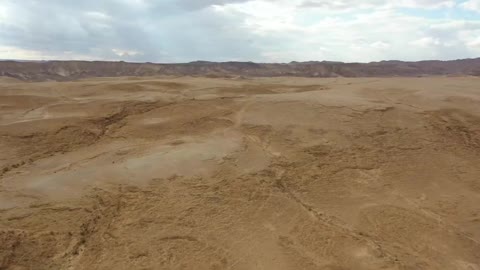 JOSUE Y CALEB - 12 ESPÍAS Y 40 AÑOS EN EL DESIERTO