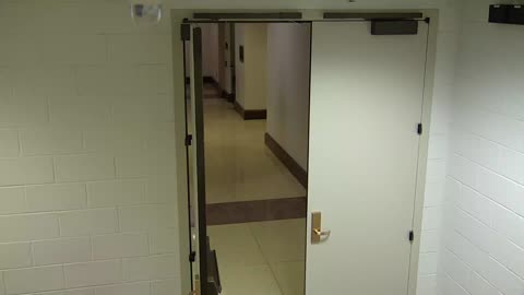 7183CVCULElevator#5Lobby_2021-01-06_20h40min02s487ms.mp4