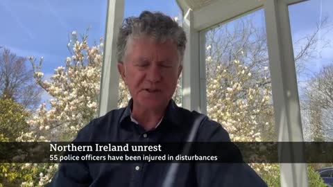 Petrol bombs thrown in Belfas