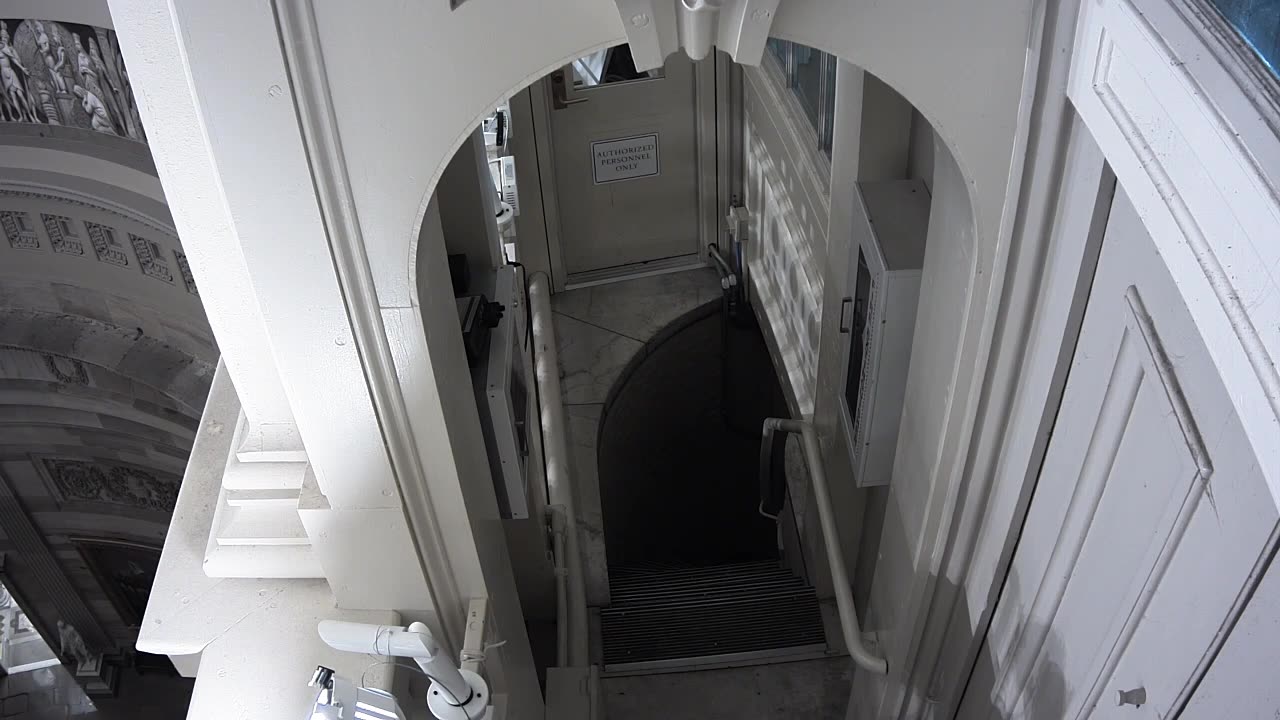 Camera0911USCDPLDomeStairsLower_2021-01-06_Starting_at_01h00min01s223ms