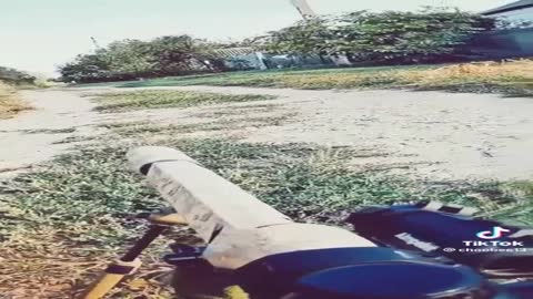 Los residentes locales en los territorios liberados no permiten que los soldados ucranianos ocupen