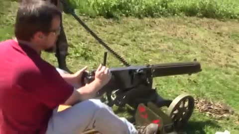 GUN TESTING (testing historic submachine guns)