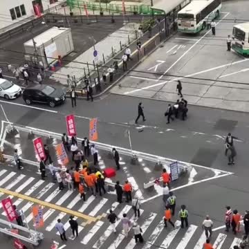 The former Japanese Prime Minister Shinzo Abe has been killed during a speech.