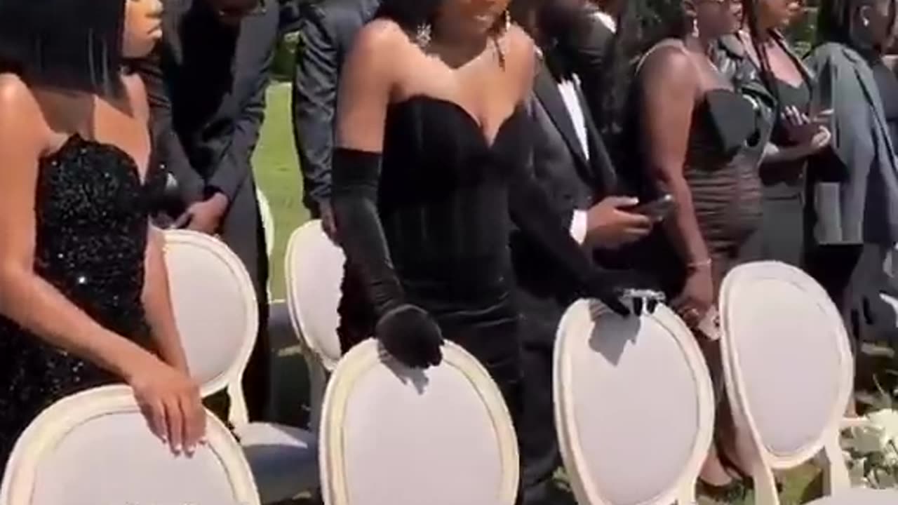 Guest dressed to impress 😍😍 #tiktok #trend #trending #viral #beautiful #love #best #wed #fashion