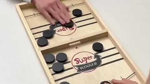 Fast Sling Puck Game