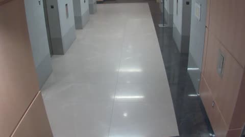 8488OHOB01ElevatorLobby_2021-01-06_17h20min00s843ms.mp4