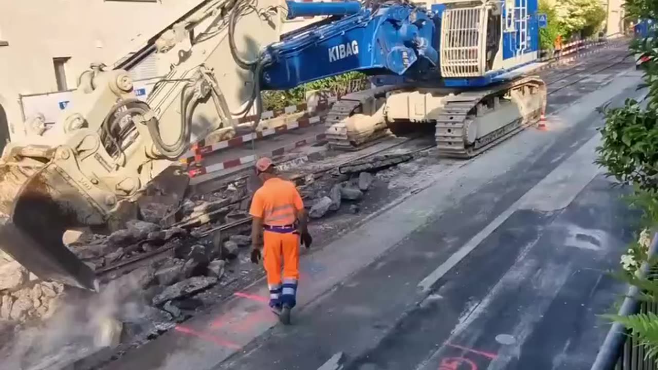 Hitachi ZX690-6 tram track romoval project in Zurich