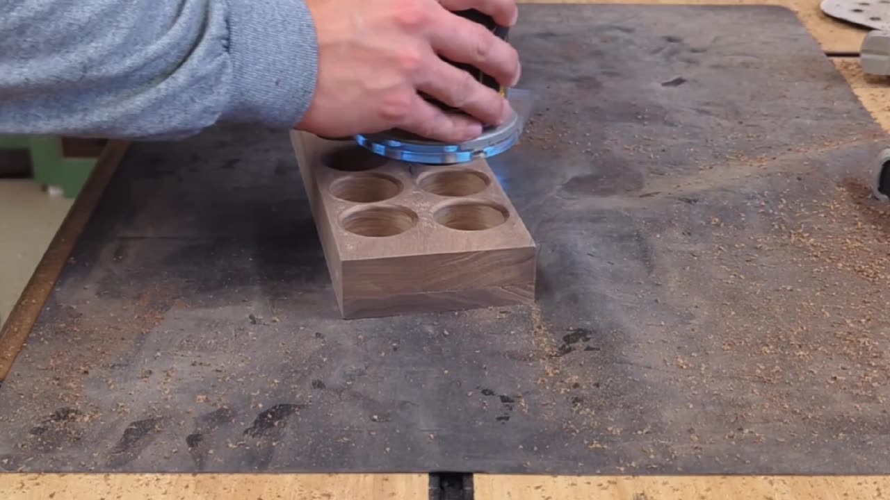 Finishing up egg trays