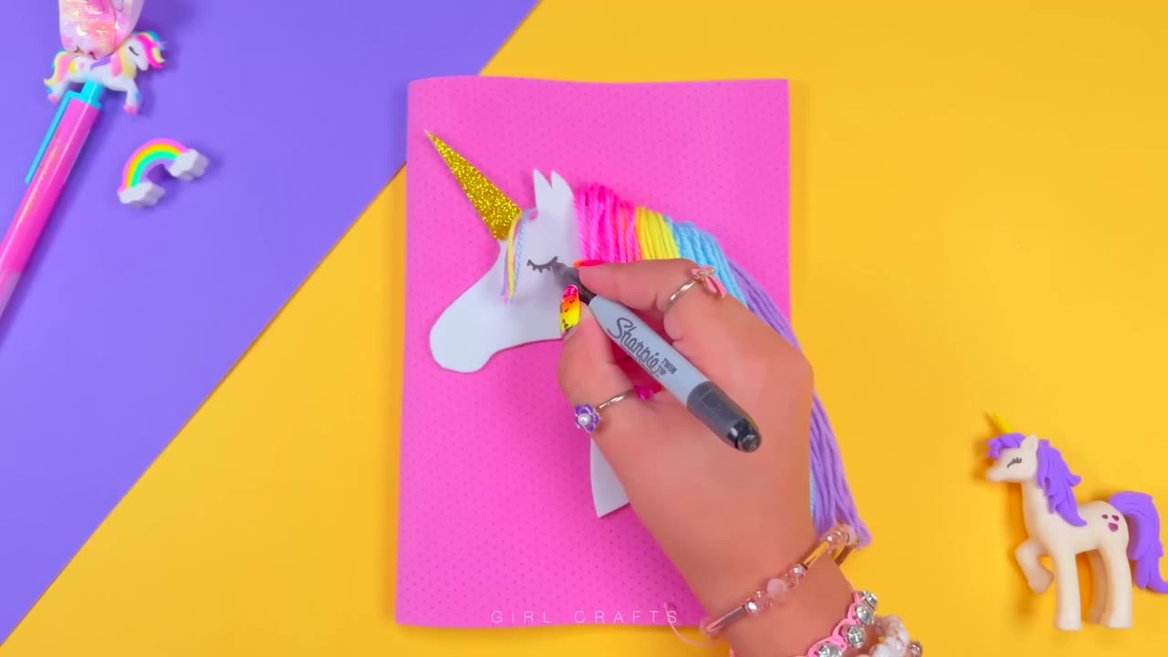 14 DIY CUTE UNICORN CRAFTS - Create incredible cute things by yourself! #unicorn