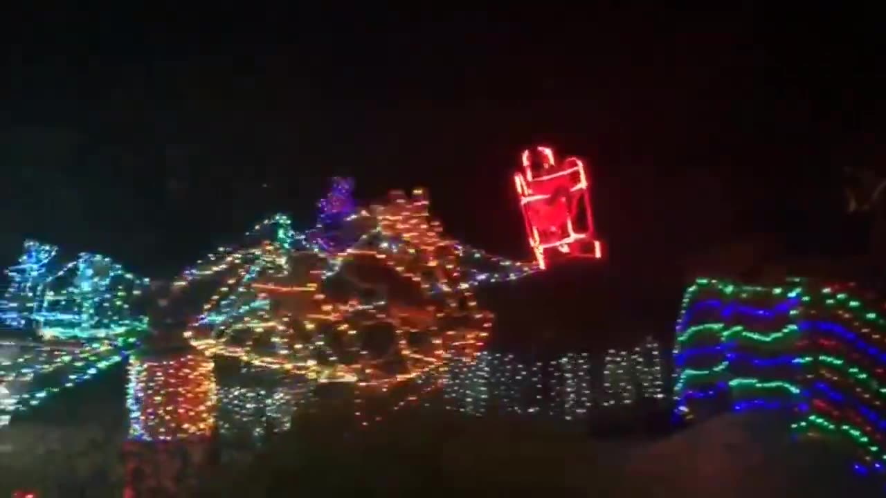 Christmas Lights Display - 7 Old Brickworks Road, Byford