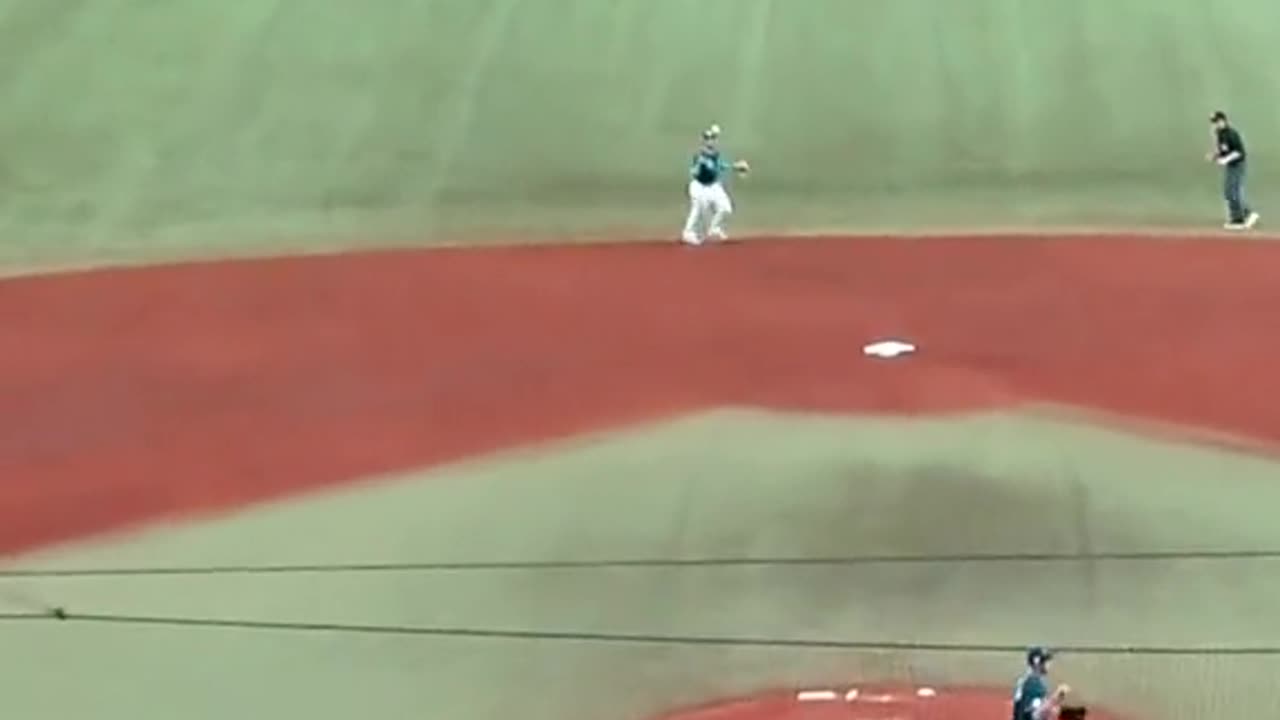 Wander Franco really flipped the ball to himself 😯 #MLB #baseball #smooth #sports