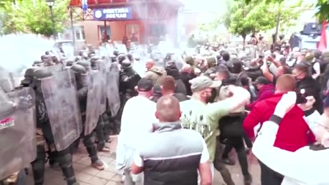 Clashes between Serb protesters, NATO forces