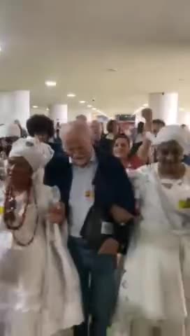 Stedile chegando no Terreiro?