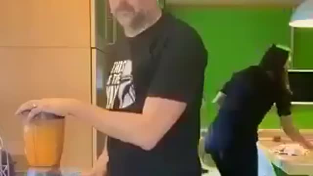 ΝΑΝΑΙ ΚΑΛΑ ΤΟ ΜΙΞΕΡ