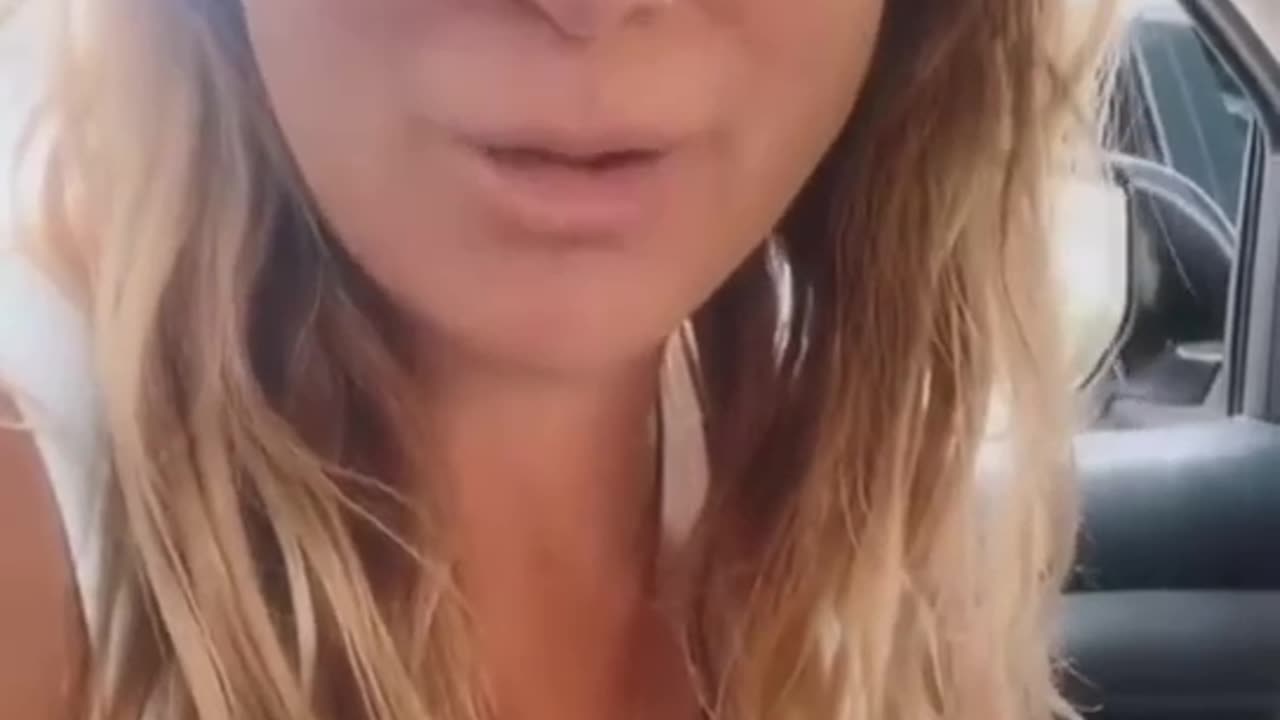 SUDDENLY WAKING UP 💊 LOVE THEM ❤️