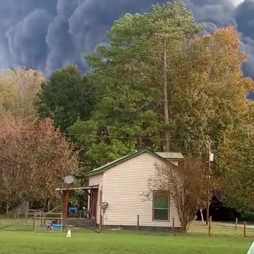 Shepherd Texas - SHELTER-IN-PLACE ISSUED IN 3 COUNTIES After Chemical Explosion