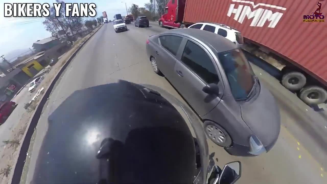 HECTIC MOTORCYCLE CRASHES & MISHAPS #11 - HOW NOT TO RIDE - ROAD RAGE