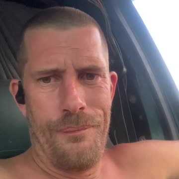 There’s no way for me to interact with politicians Without being paid hush money lol