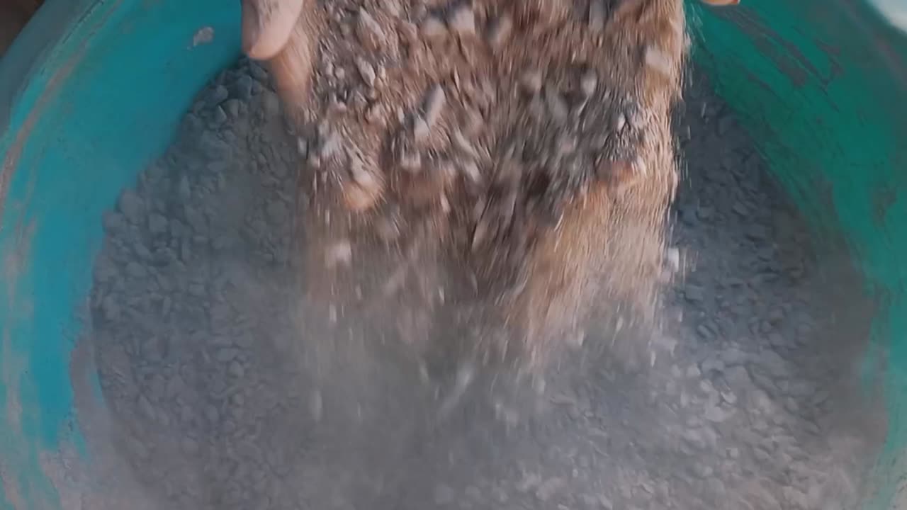 ASMR- Gritty Concrete shapes crumbling