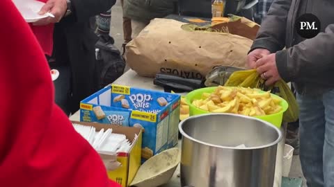 Lunchtime in Ottawa. Drove 8 hours to serve these dudes.